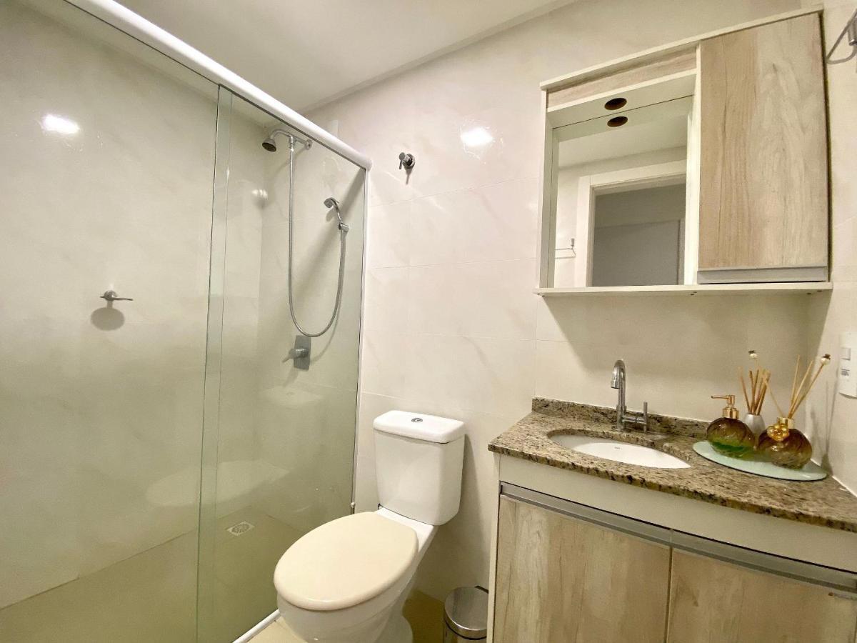 Confortavel Apartamento Em Condominio Com Piscina ボンビーニャス エクステリア 写真
