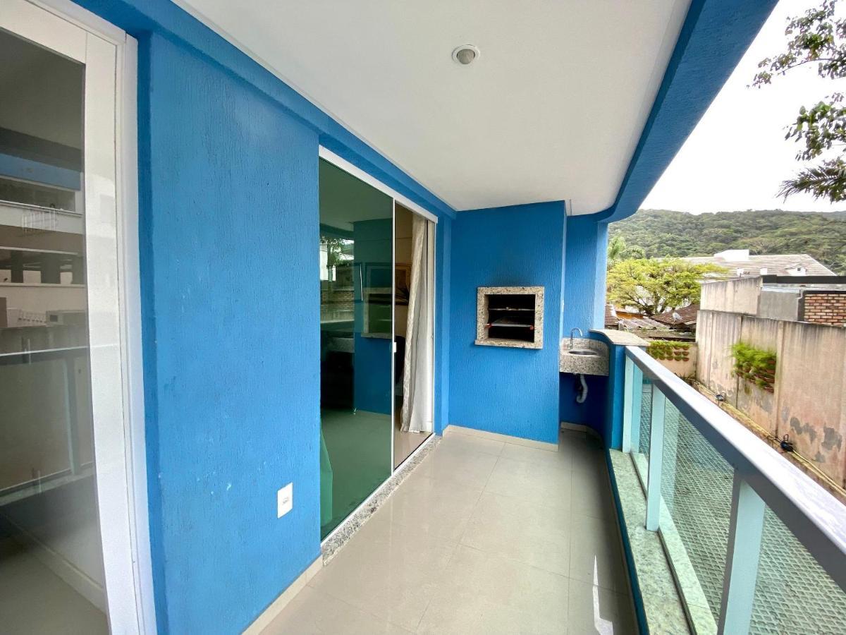 Confortavel Apartamento Em Condominio Com Piscina ボンビーニャス エクステリア 写真